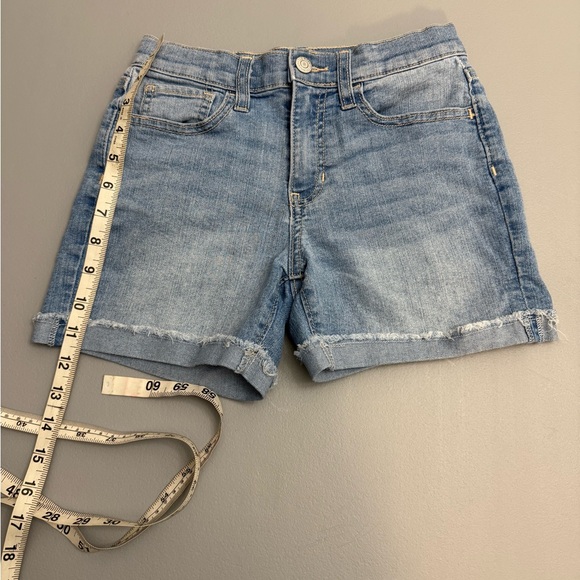 Girls size 10 4 pack Jean shorts/one jean skirt lot - Picture 7 of 12